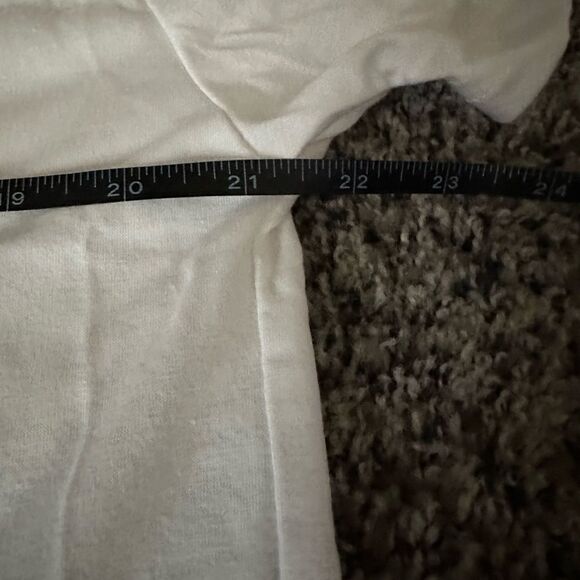 NWT “HATE U 2” white tee with black lettering - Picture 12 of 12